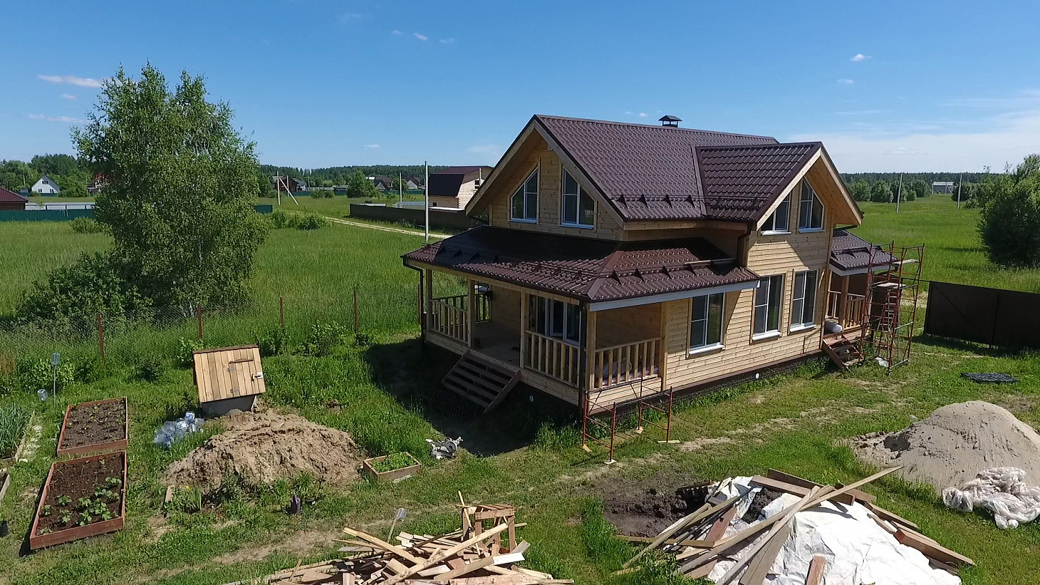 Каркасный дом 12,8 х 7,5 м, находящийся в Раменском р-не Московской области